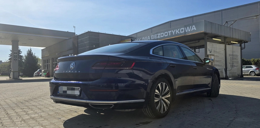 Volkswagen Arteon cena 112000 przebieg: 200000, rok produkcji 2018 z Bochnia małe 254